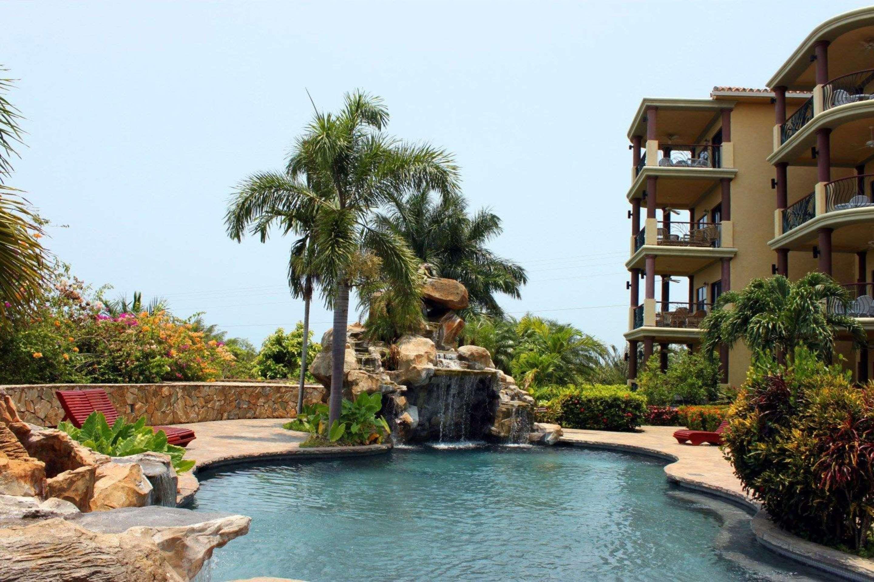 Clarion Suites Roatan At Pineapple Villas French Harbour Екстер'єр фото
