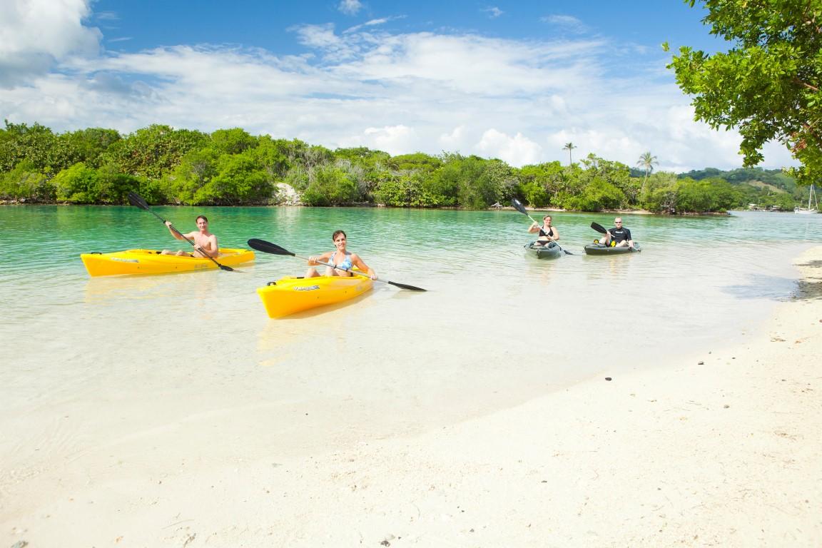 Clarion Suites Roatan At Pineapple Villas French Harbour Екстер'єр фото