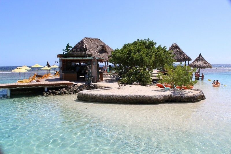Clarion Suites Roatan At Pineapple Villas French Harbour Екстер'єр фото
